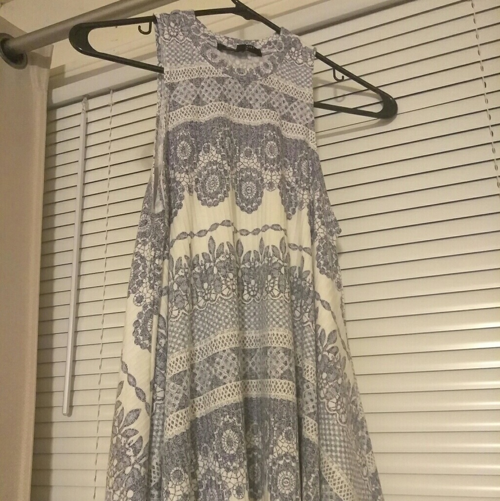 Romeo & Juliet Couture blouse